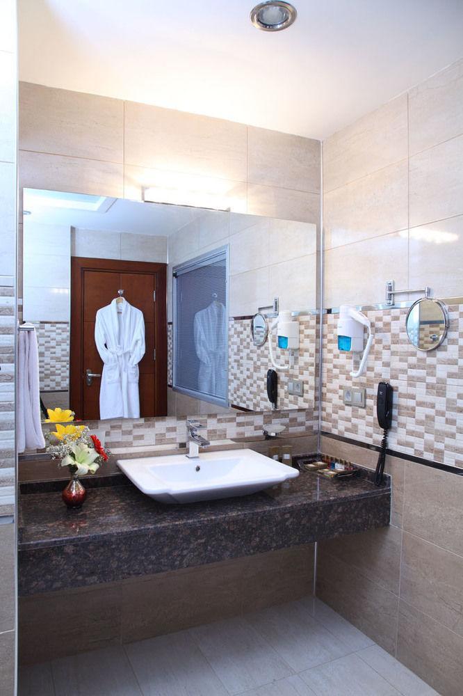 Hotel Senbayrak City Adana Exterior photo