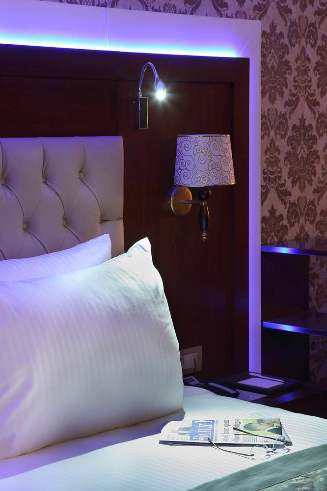 Hotel Senbayrak City Adana Exterior photo